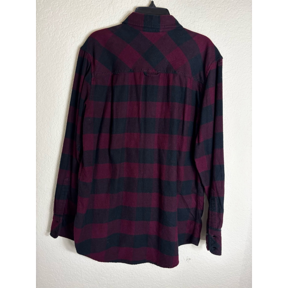 Aritzia Tna Flannel Shirt Size S Burgundy Black Plaid - Picture 6 of 6